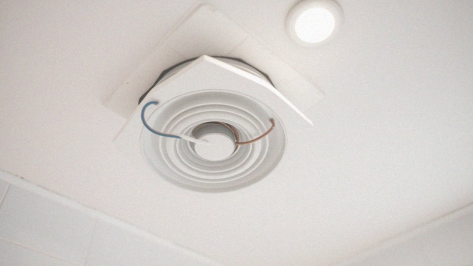 Jakie są wymagania dotyczące instalacji elektrycznej dla wentylatora łazienkowego?